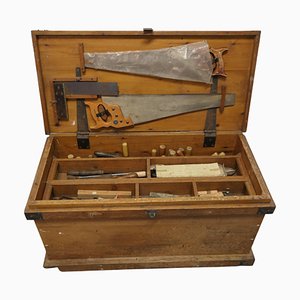Antiker Carpenters Werkzeugkasten und Werkzeug aus Kiefernholz, 1890er