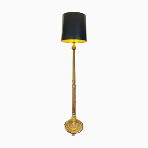 Lámpara de pie francesa estilo Luis XVI de madera estriada y dorada, años 90