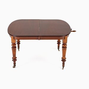 Victorian Extendable Dining Table in Mahogany, 1860