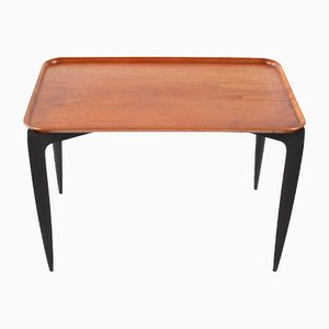 Tavolo con vassoio in teak di Svend Åge Willumsen & Hans Engholm per Fritz Hansen, Danimarca, anni '50