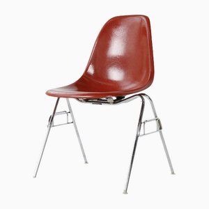 Fiberglas Beistellstuhl von Charles & Ray Eames für Herman Miller