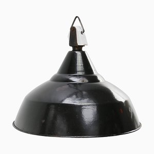Lámpara colgante industrial francesa vintage esmaltada en negro