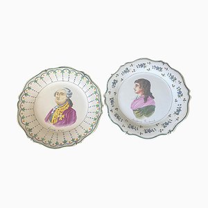Plates in French Pink and Green Faïence, 20th Century, Set of 2
