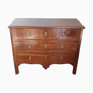 Antique Chest of Drawers in Walnut, 1700s