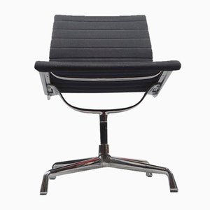 Mid-Century Modell Ea 102 Drehbar Stuhl von Charles & Ray Eames für Vitra