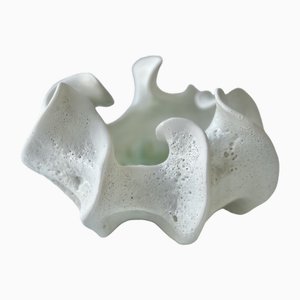 Cuenco de coral de cerámica de Natalia Coleman