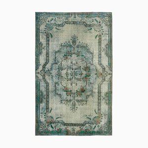 Tapis bleu surteint