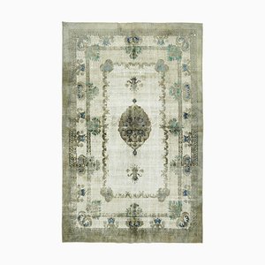 Tapis gris surteint