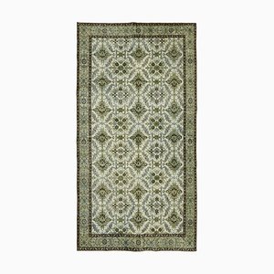 Tapis vert surteint