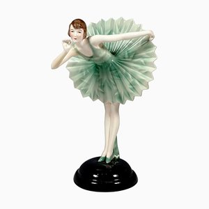 Figurine danseuse de Valse Viennoise en Costume d'Étoile par Stephan Dakon, 1930