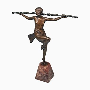 Art Deco Bronze Bacchanalian Lady Nude Dancing attribué à Pierre Le Faguays, 1935