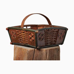 Northern Swedish Folk Art Handmade Basket, 1840s