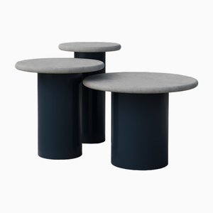 Table d'Appoint Raindrop en Microcrete et Bleu Nuit par Fred Rigby Studio, Set de 3