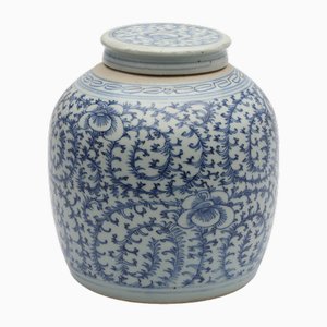 Chinese Ginger Pot with Lid, 1850s