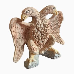 Águila de dos cabezas de piedra caliza del siglo XVI