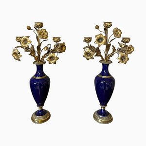Antike französische Kerzenleuchter aus Bronze & Porzellan, 1800er, 2er Set