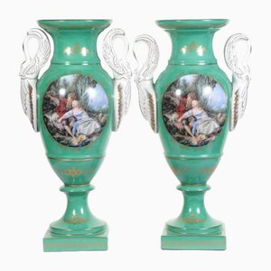 Vasi Urns Romantic Panels in porcellana di Sevres, set di 2