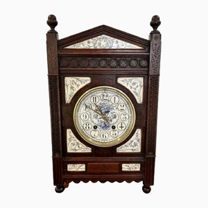 Reloj de manto con movimiento estético victoriano de ébano, década de 1880