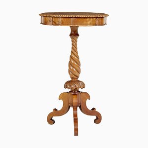 Small 19th Century Elm Occasional Table, 1890s