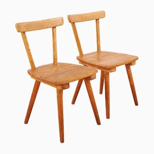 Juego de sillas para niños. Patas, asiento y respaldo de madera (precio fijo) de. Jacob Müller para Wohnhilfe, 1944. de Jacob Müller. Juego de 2