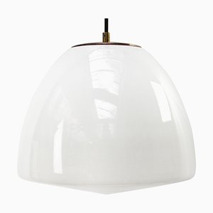 Lampade da soffitto Mid-Century industriali in vetro opalino bianco con parte superiore in ottone