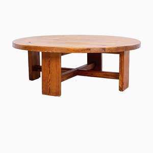 Brutalist Pine Round Coffee Table in the style of Charlotte Perriand, 1960s