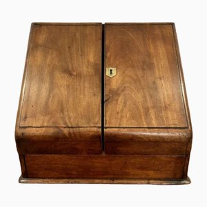 Caja de escritorio victoriana de caoba, década de 1860