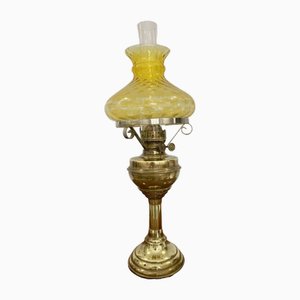 Lámpara de aceite eduardiana antigua de latón, 1900