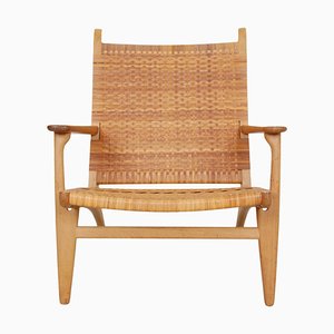 Poltrona CH-27 in quercia di Hans Wegner per Carl Hansen & Son, anni '60