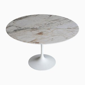 Marble Dining Table with Tulip Base by Eero Saarinen for Knoll International