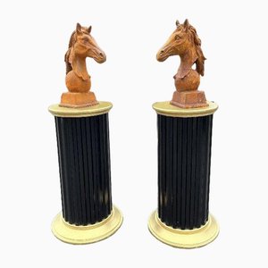 Estatuas grandes con cabeza de caballo de hierro fundido. Juego de 2