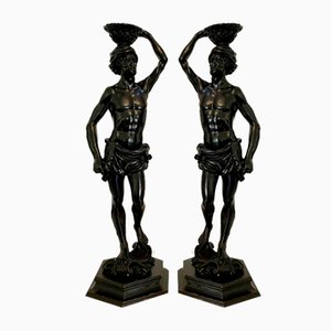 Figuras victorianas talladas ebonizadas, década de 1850. Juego de 2