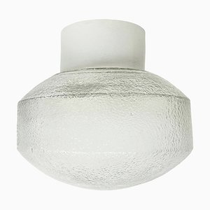 Lámpara de techo vintage de porcelana blanca con vidrio esmerilado, años 70
