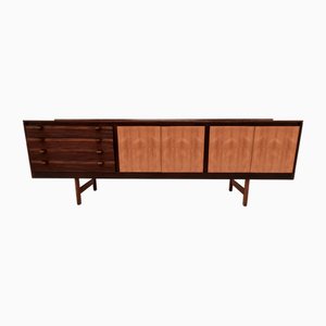 Credenza grande Mid-Century Knightsbridge in teak, afromosia e sapele attribuita a Robert Heritage per Archie Shine, anni '60