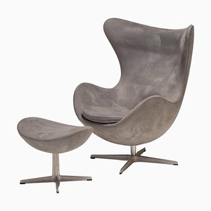 Grey Fabric Egg Chair & Footstool attributed to Arne Jacobsen for Fritz Hansen, 2006, Set of 2