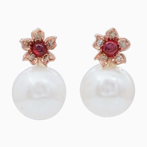 Ohrringe aus Roségold mit Diamanten, Rubinen und Perlen, 2 . Set