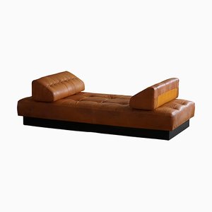 Sofá cama o sofá danés Mid-Century moderno de cuero marrón coñac, años 60