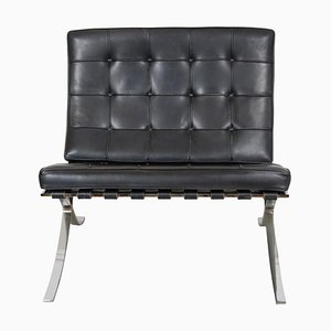Barcelona Chair in Black Patinated Leather by Ludwig Mies Van Der Rohe