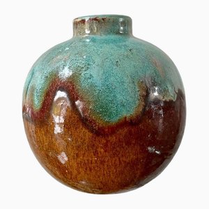 French Art Deco Ceramic Ball Vase by the Ateliers de Primavera, 1920