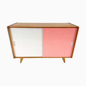 Credenza Mid-Century attribuita a Jindřich Jiroutek, anni '60