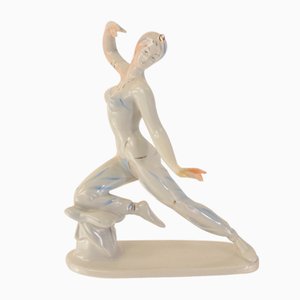 Figurine Danseuse en Porcelaine de Hollohaza, 1960s