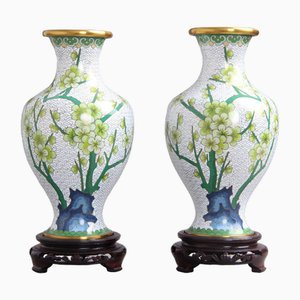 Chinesische Jingfa Vasen aus Emaille, Metall & Holz, 1960er, 2er Set