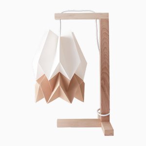 Lampe de Bureau Blanc Polaire avec Bande Chaude en Châtaigner par Orikomi