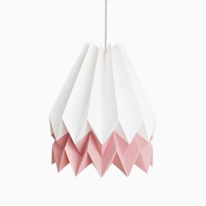 Lampada Origami Plus Polar White con strisce Dusty Rose di Orikomi