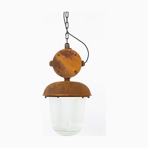 Lámparas colgantes checas industriales oxidadas, años 60