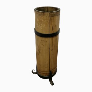 Soporte para palos de artes y manualidades en bambú, década de 1890