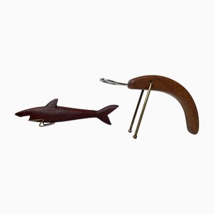 Apribottiglie a forma di squalo e aragosta in teak, Danimarca, anni '60, set di 2