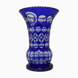 Vaso in cristallo al piombo blu cobalto tagliato a mano di Caesar Crystal Bohemiae Co, anni '80