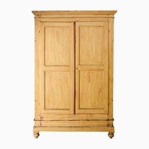 Armoire en Jaune Laqué, 800s