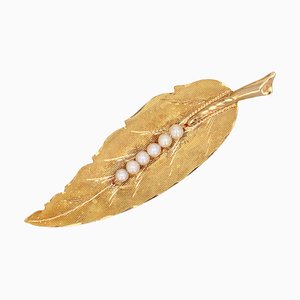 18 Karat Yellow Gold Feather Brooch with Cultured Pearl, 1960s